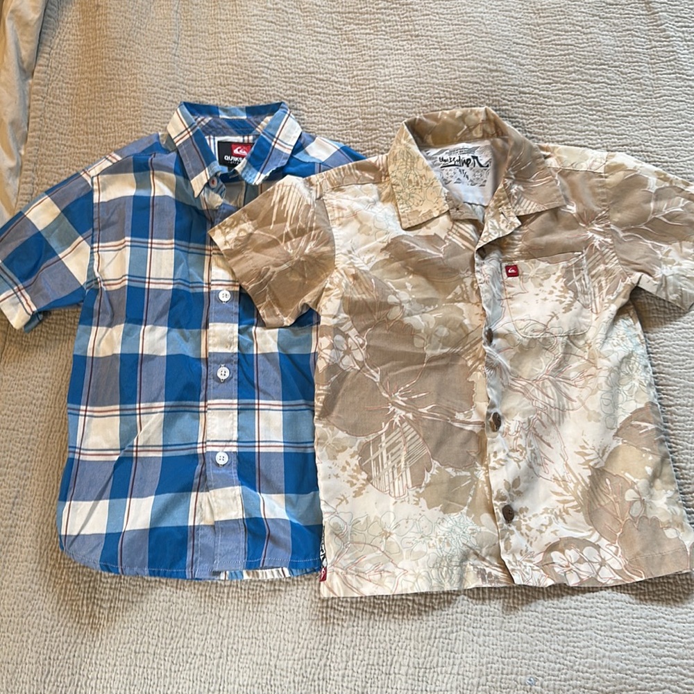 Quicksilver Boys Short Sleeve Button-Up Shirts (2) Size 4T